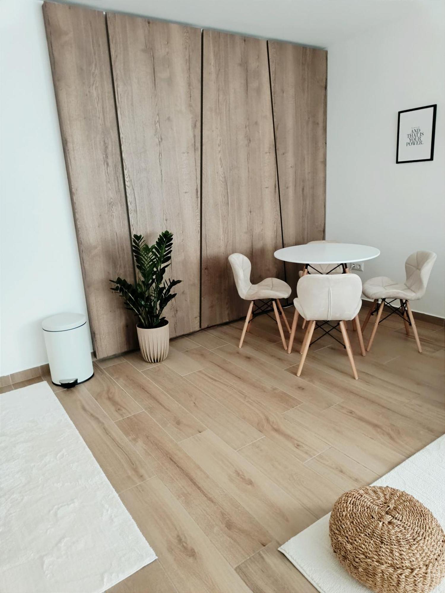 Modern Lux Home Segedyn Zewnętrze zdjęcie